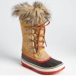 SOLD Sorel Joan of Artic Winter Boots